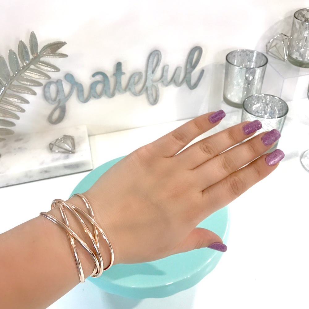 NEW!💎💙💎CRISSCROSS💗💛💗ADJUSTABLE BRACELET LOVE - Picture 1 of 8